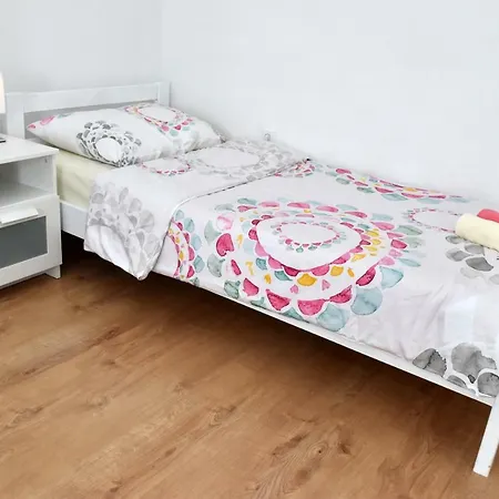 Apartment Resetic